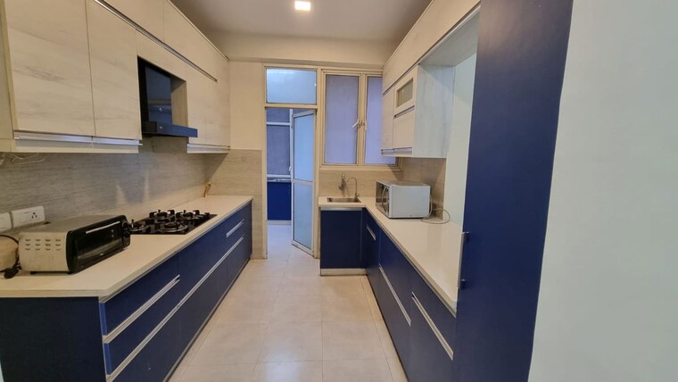 Kitchen, uppal-southend 4 Bedroom 2700 Sq.Ft. Apartment In Sector 49 Gurgaon 10731374