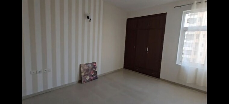 Room, omaxe-palm-greens 3 Bedroom 1700 Sq.Ft. Apartment In Mu Greater Noida Greater Noida 10731373
