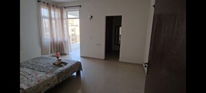 Room in 3 BHK Apartment at Omaxe Palm Greens, Mu Greater Noida – for Sale