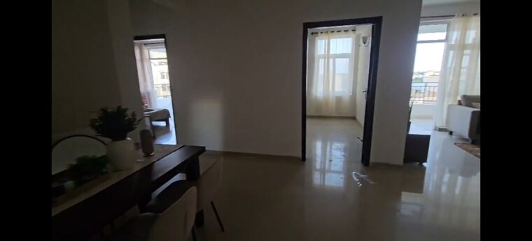 Room, omaxe-palm-greens 3 Bedroom 1700 Sq.Ft. Apartment In Mu Greater Noida Greater Noida 10731373