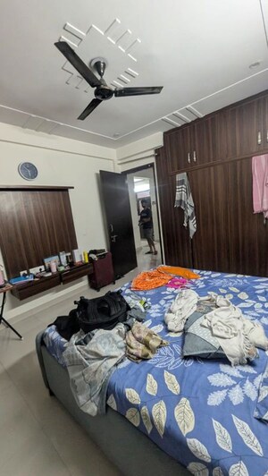 Bedroom in 3 BHK Builder Floor at Sector 57 – for Rent