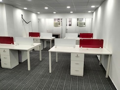 Office Space For Rent in Sector 16