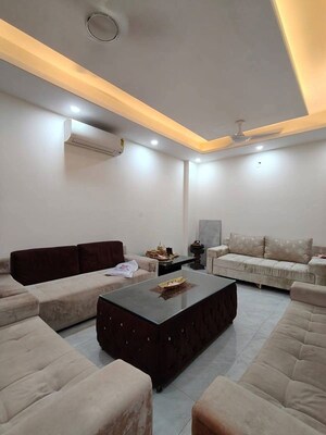 Bedroom in 4 BHK Apartment at BPTP Amstoria, Sector 102 – for Sale