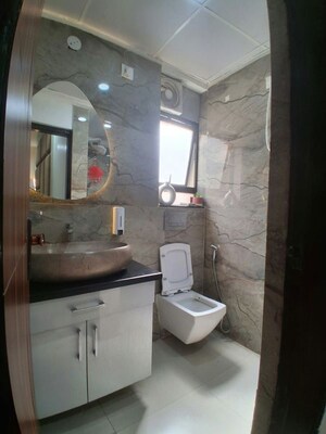Bathroom in 2 BHK Builder Floor at Sector 48 – for Rent