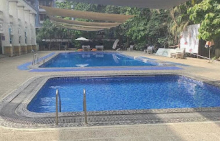 Swimming Pool, wadala 3 Bedroom 980 Sq.Ft. Apartment In Wadala Mumbai 10731475