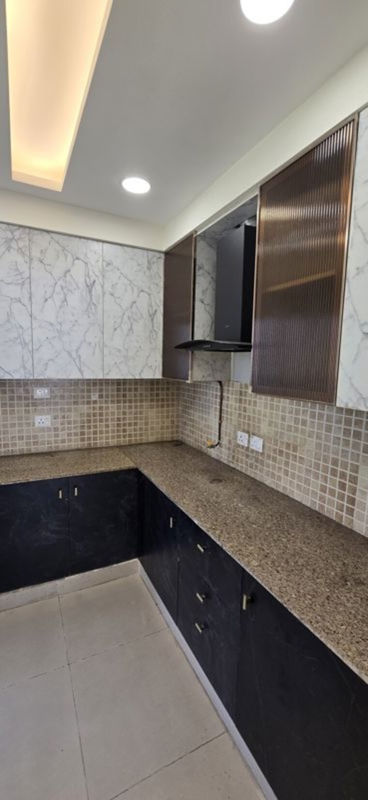 Kitchen, paras-dews 2 Bedroom 900 Sq.Ft. Apartment In Sector 106 Gurgaon 10731483