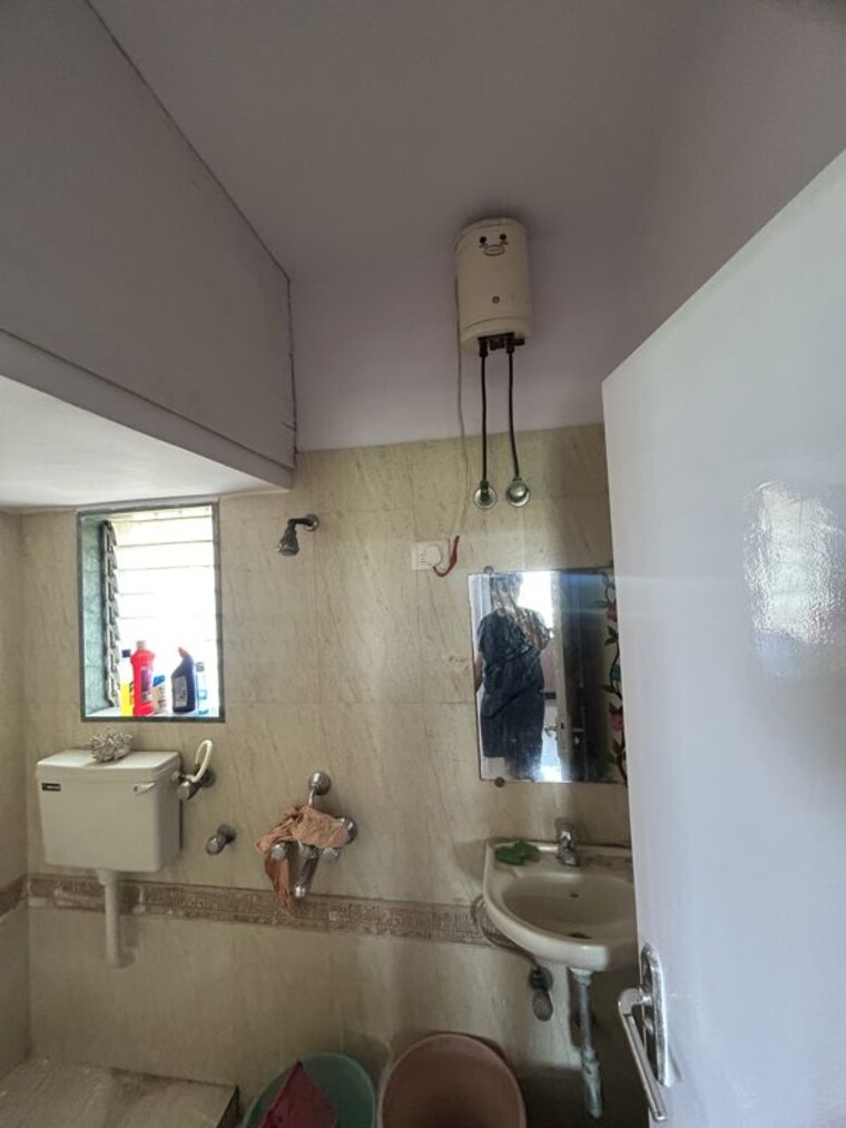 Bathroom, kartikey-apartments 1 Bedroom 460 Sq.Ft. Apartment In Kandivali West Mumbai 10731494