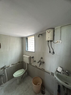 Bathroom in 1 BHK Apartment at Kartikey Apartments, Kandivali West – for Rent