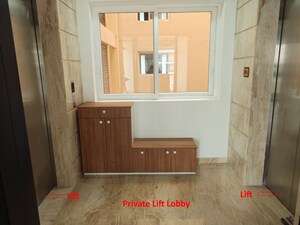 Furnished Amenities in 3 BHK Apartment at Mahindra Luminare, Sector 59 – for Rent