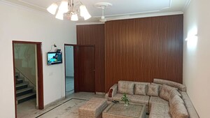 Bedroom in 6+ BHK Villa at Sector 31 – for Rent