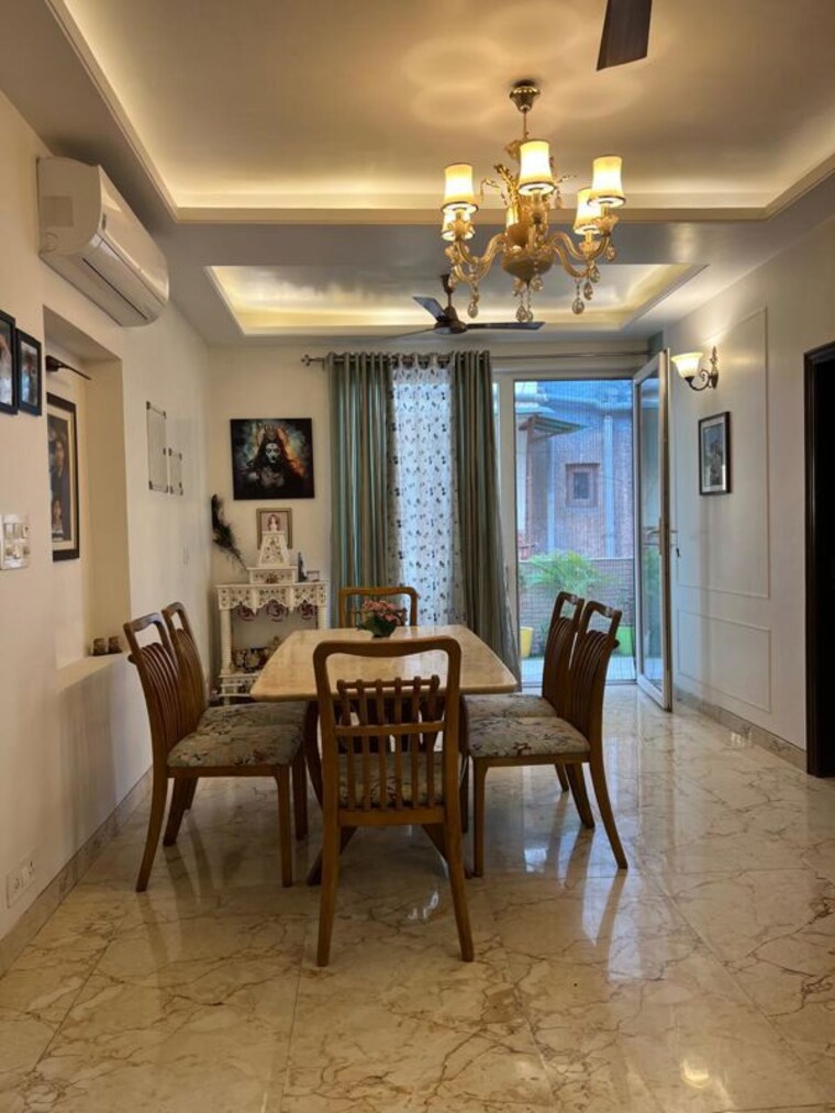 Living Room, sarita vihar 3 Bedroom 2500 Sq.Ft. Apartment In Sarita Vihar Delhi 10731518