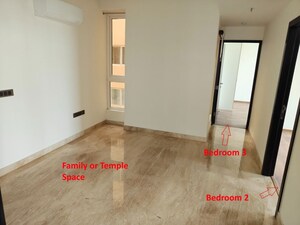 Room in 3 BHK Apartment at Mahindra Luminare, Sector 59 – for Rent