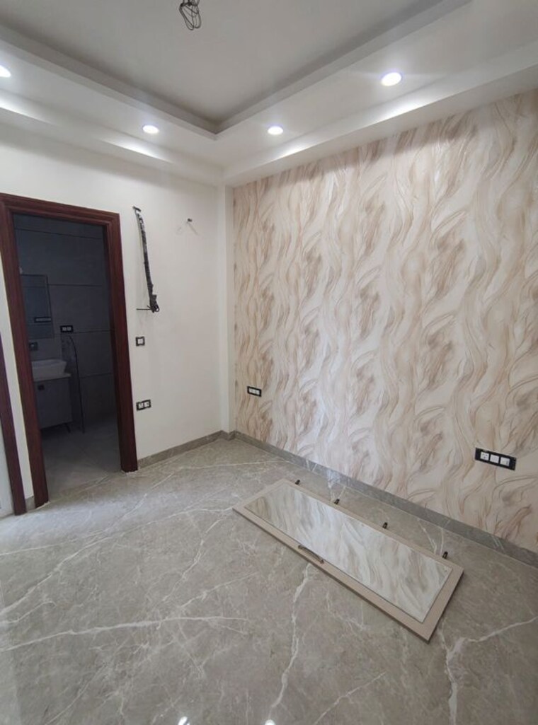 Room, sector 97 2 Bedroom 1100 Sq.Ft. Apartment In Sector 97 Faridabad 10731538