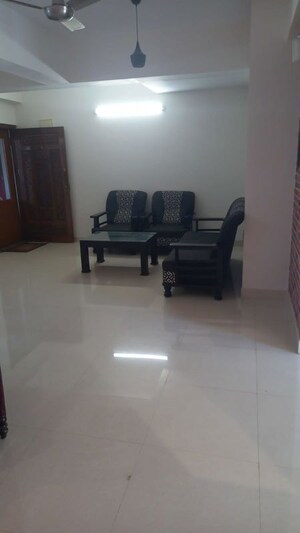 Room in 2 BHK Apartment at Hennur Road – for Sale