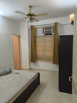 Bathroom in 2 BHK Builder Floor at Sector 46 – for Rent