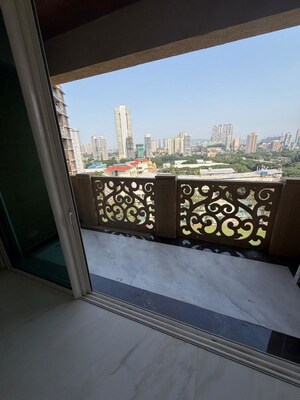 Balcony in 3 BHK Apartment at Matunga East – for Rent