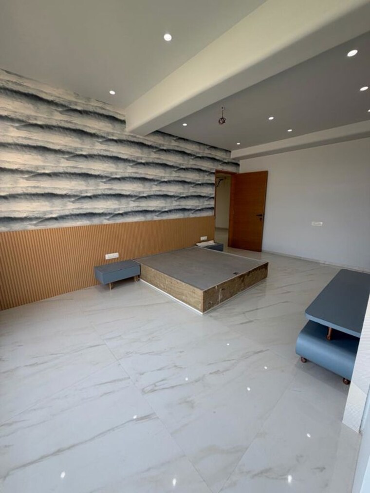 Room, matunga east 3 Bedroom 2000 Sq.Ft. Apartment In Matunga East Mumbai 10731558