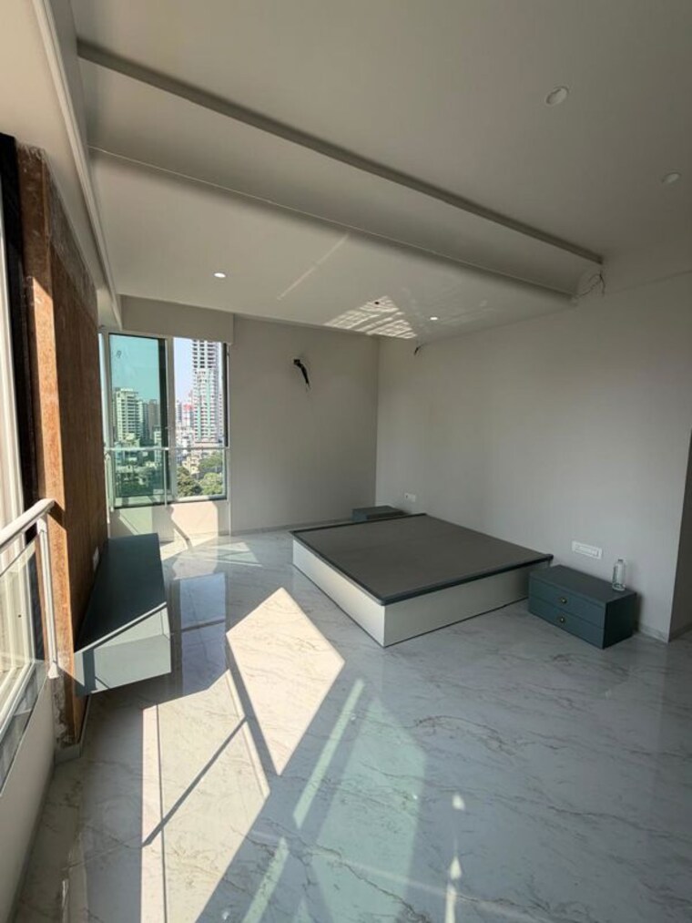 Room, matunga east 3 Bedroom 2000 Sq.Ft. Apartment In Matunga East Mumbai 10731558