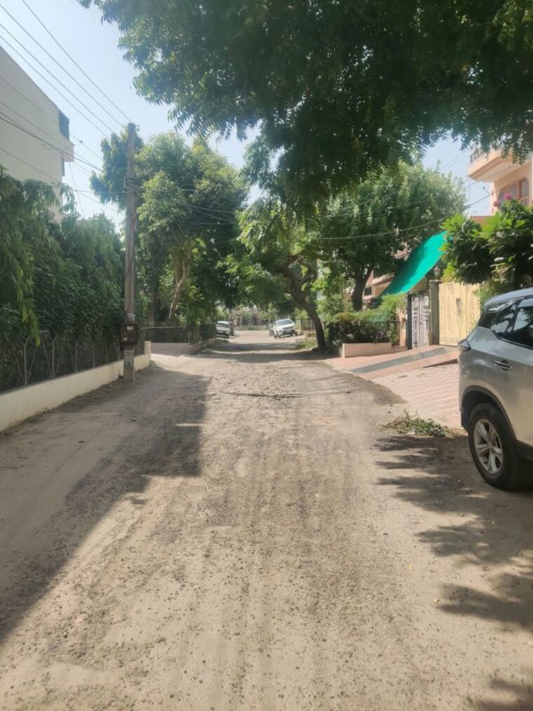  Parking, sector 2  250 Sq.Yd. Plot In Sector 2 Rohtak 10731566