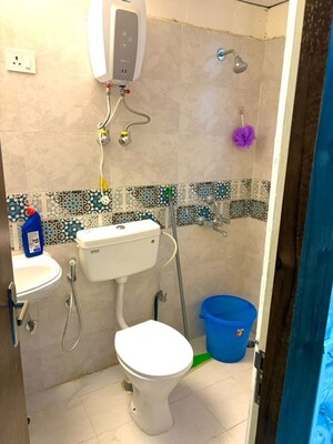 Team Area in 2 BHK Apartment at Signature Global Prime, Sector 63a – for Rent