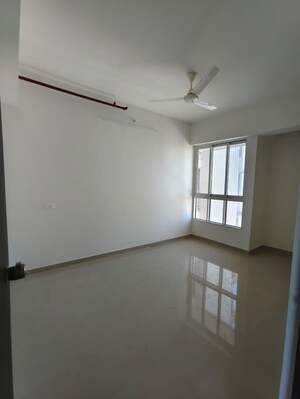 Bedroom in 2 BHK Apartment at Puranik City Reserva, Ghodbunder Road – for Rent