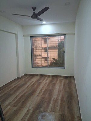 1 BHK Apartment For Rent in Dahisar West