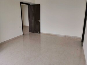 Room in 3 BHK Apartment at Ruparel Ariana, Parel – for Sale