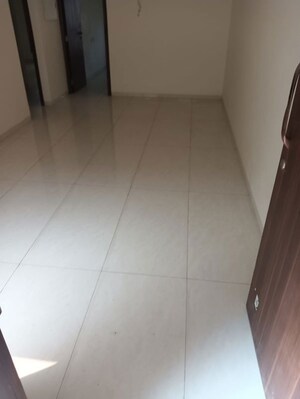 Room in 2 BHK Apartment at Chintamani Parle Nimesh CHS, Vile Parle East – for Sale