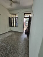 1.5 BHK 650 Sq.Ft. Apartment in Mayur Vihar