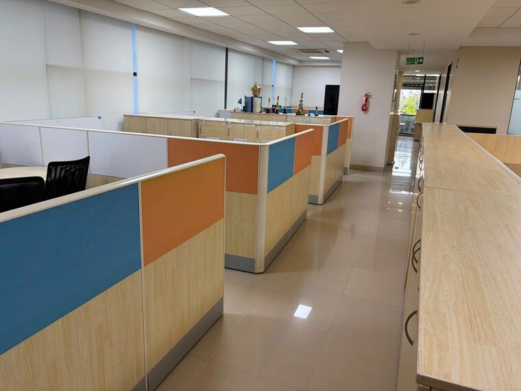 Team Area, server-space Commercial Office Space 10300 Sq.Ft. In Aundh Pune 10731594