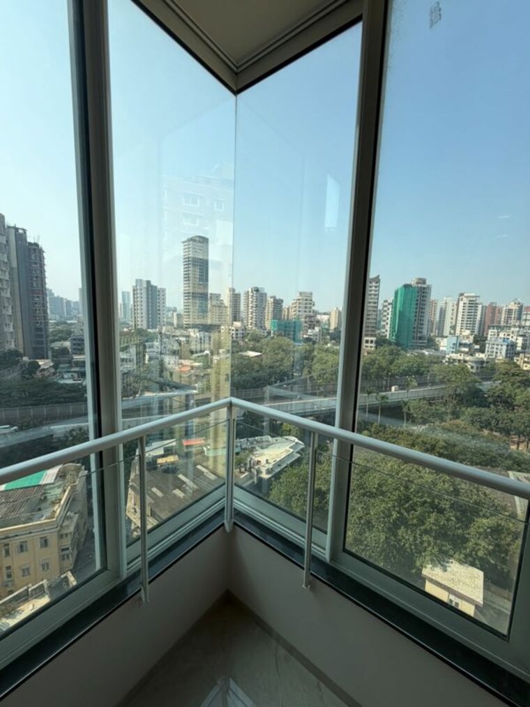 Balcony, matunga west 3 Bedroom 2000 Sq.Ft. Apartment In Matunga West Mumbai 10731668