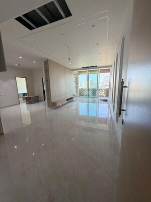 Building Lobby in 3 BHK Apartment at Matunga West – for Sale
