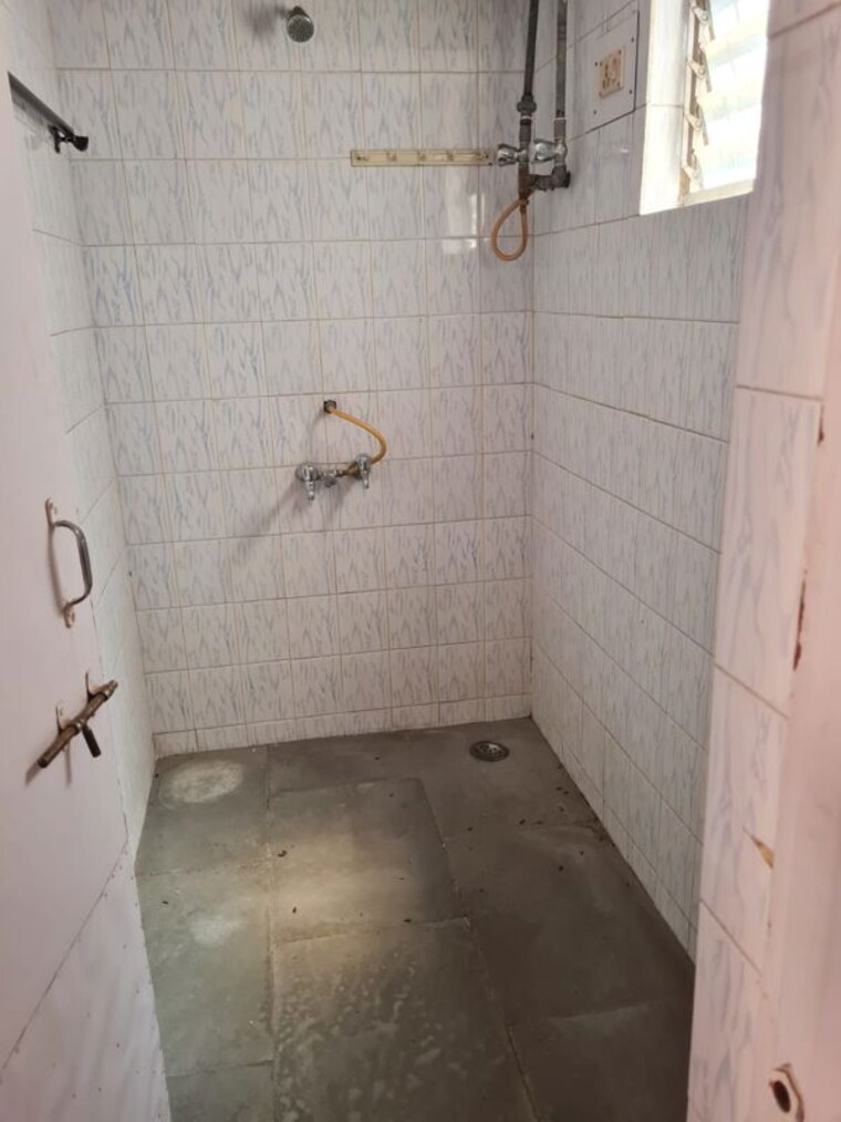 Bathroom, goodwill-residency 1 Bedroom 720 Sq.Ft. Apartment In Tingre Nagar Pune 10731679