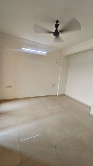 Room in 2 BHK Apartment at Arihant Aarohi, Padle – for Rent