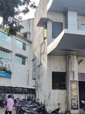  Apartment For Sale in Race Course