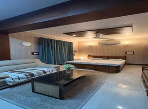 Living Room in 3 BHK Apartment at Parsvnath Planet Plaza, Gomti Nagar – for Rent