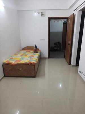 Bedroom in 2 BHK Apartment at Sarkhej – for Rent