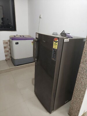 Furnished Amenities in 2 BHK Apartment at Sarkhej – for Rent