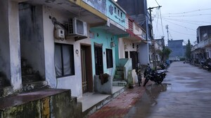  Independent House For Sale in Vrajbhumi Scoiety