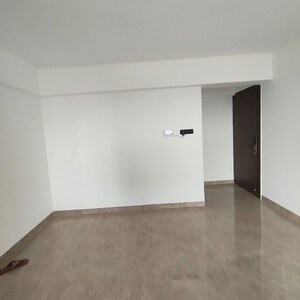2 BHK Apartment For Rent in Skyrise Sparkle, Dhanori