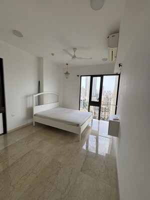 2 BHK Apartment For Sale in Lodha The Park, Worli