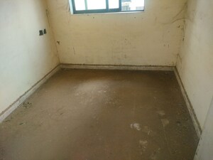 Room in  Apartment at Kalyan – for Sale