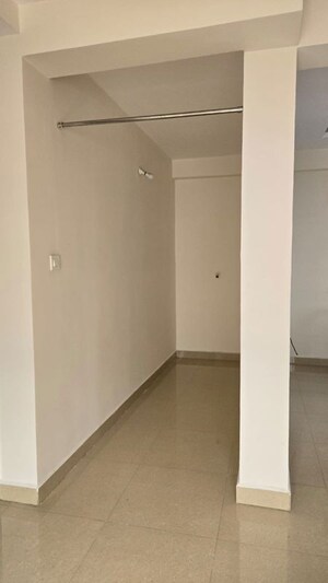 Room in 2 BHK Apartment at Gowlidoddy – for Sale