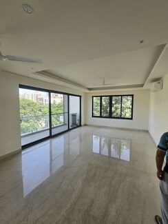 4 BHK Builder Floor For Rent in Sector 45