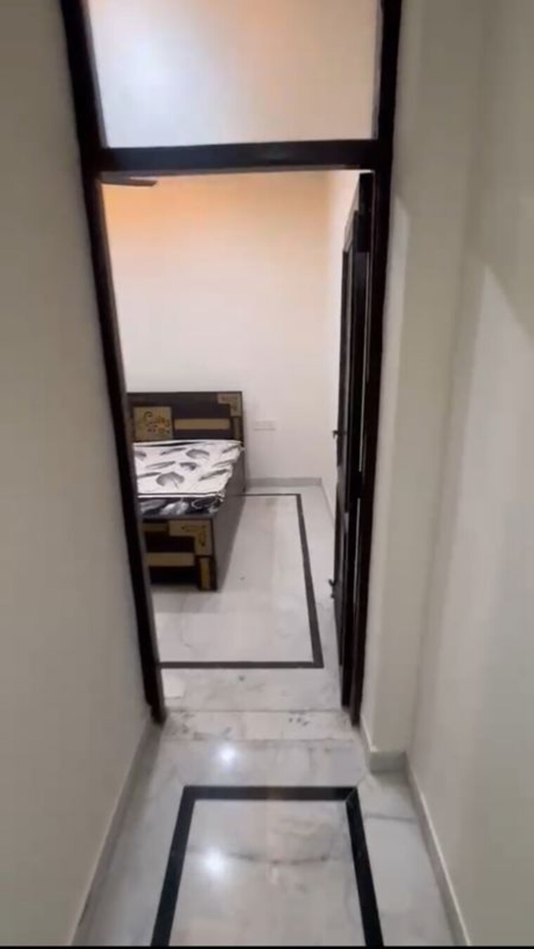 Bedroom, lajpat nagar i 2 Bedroom 900 Sq.Ft. Builder Floor In Lajpat Nagar I Delhi 10731889