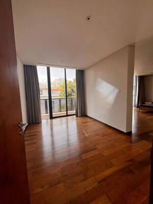 Room in 5 BHK Villa at Embassy Boulevard, Yelahanka – for Rent