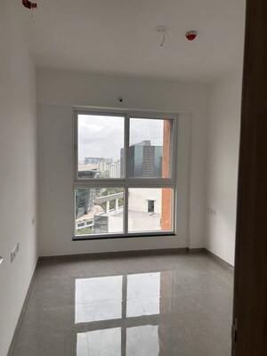 Room in 2.5 BHK Apartment at Zen Elite, Kharadi – for Sale