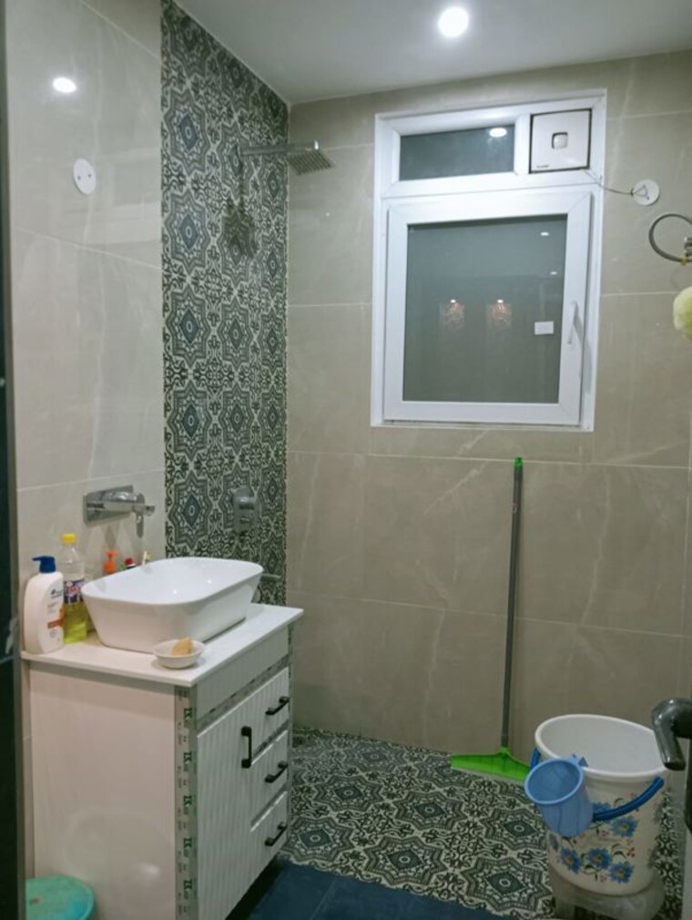 Bathroom, riverdale-hazelwood-residences 3 Bedroom 1675 Sq.Ft. Apartment In High Ground Zirakpur 10731944