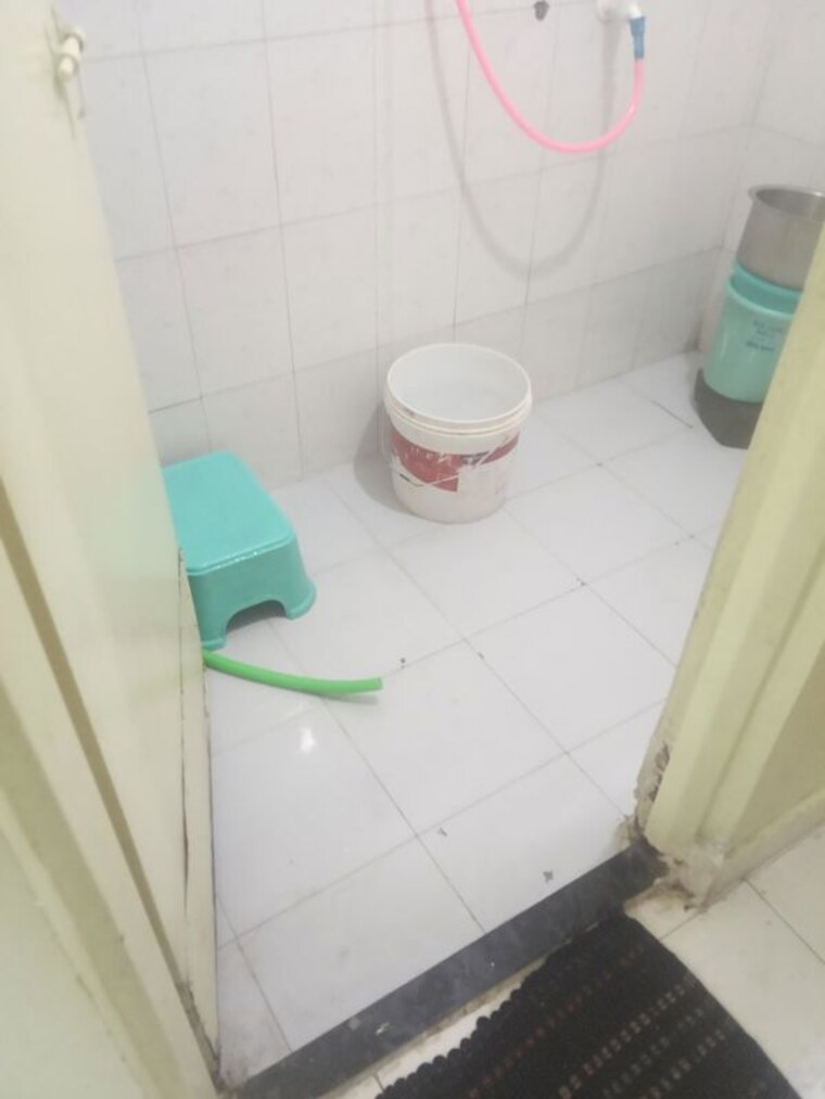 Bathroom, tejas-estate-poorva-arcade 1 Bedroom 600 Sq.Ft. Apartment In Dhanori Pune 10732013