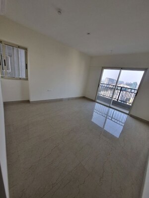 Room in 3 BHK Apartment at Siddhashila Fernnvale, Baner – for Rent